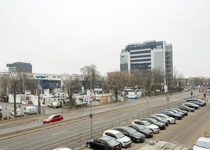 Breeze - Modern Escape In Pipera * Bucareste