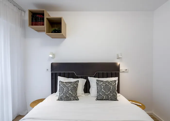 Breeze - Modern Escape In Pipera Appartement